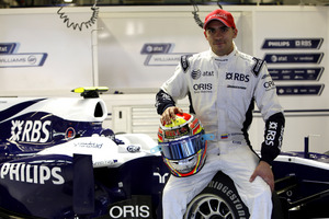 Williams confirms Maldonado for 2011