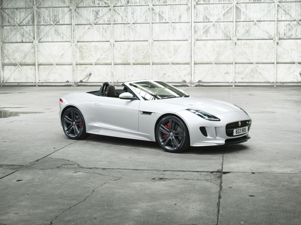 The new F-Type British Design Edition was designed based on the F-TYPE S Coupé and Convertible