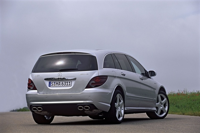 Mercedes-Benz R 63 AMG 4MATIC