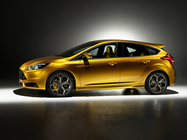 High-performance Focus ST to premiere in Paris