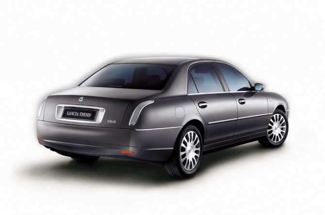 Lancia Thesis 3.2 V6 24v Comfortronic