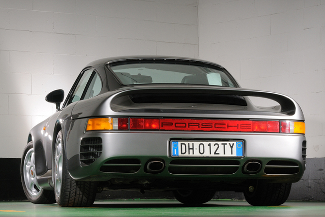 Porsche 959