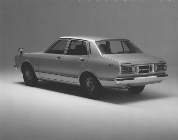 Nissan Bluebird Sedan 1600GL-L