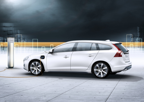 V60 Plug-in Hybrid: world’s first diesel Plug-in Hybrid debuts in Geneva