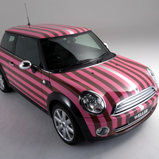 Paul Weller designs MINI for charity auction