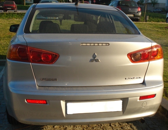 Mitsubishi Lancer