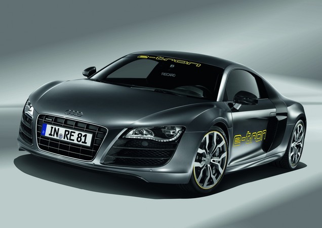 Audi R8 e-tron to arrive in 2012