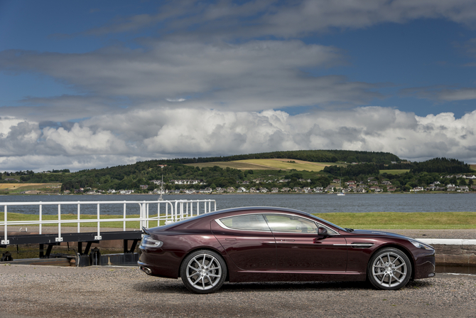 Aston Martin Rapide S