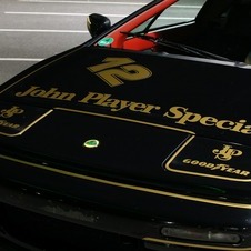 Coolest Car You Will See Today: 485hp John Player-Liveried Lotus Esprit V8