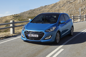 Second Generation Hyundai i30 Gets Radical New Design