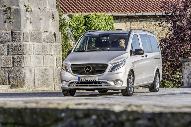 Mercedes-Benz Vito Tourer 9L Pro Compact 109CDI/32