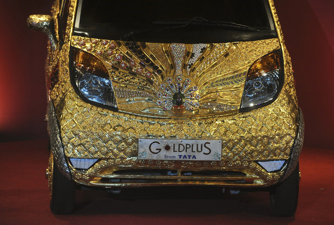 $4.6M Gold Tata Nano Only Slightly Better Purchase than $4.7M Lamborghini Scale Model