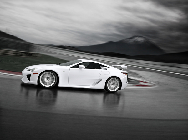 Lexus Considering Second Generation LFA for $800,000 or More