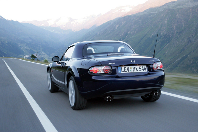 Mazda MX-5 Roadster Coupé 2.0