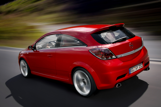 Opel Astra High Performance Concept