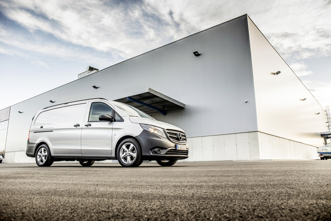 Mercedes-Benz Vito Tourer 9L Pro Long 119BlueTEC/34