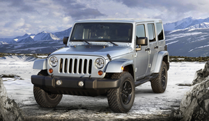 Jeep Wrangler and Liberty Arctic Editions Add Winter-Themed Exterior and Interior