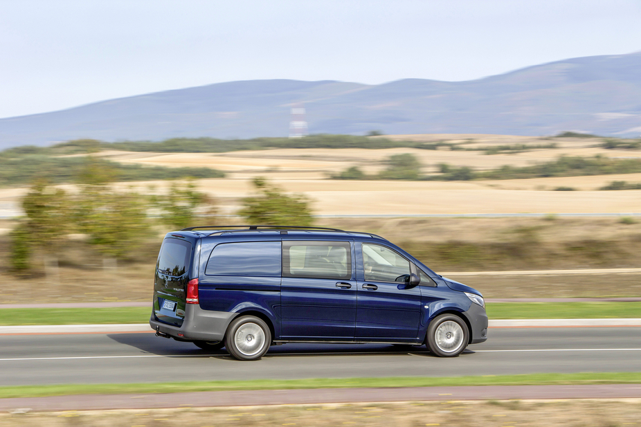 Mercedes-Benz Vito Tourer 9L Select Standard 116CDI/32