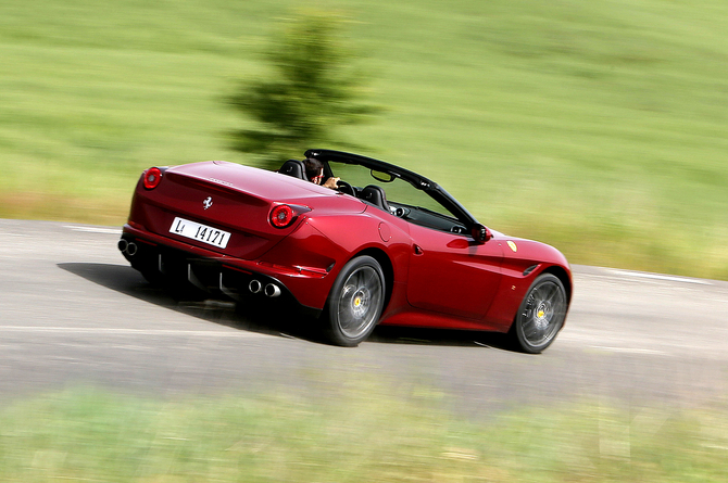 Ferrari California T