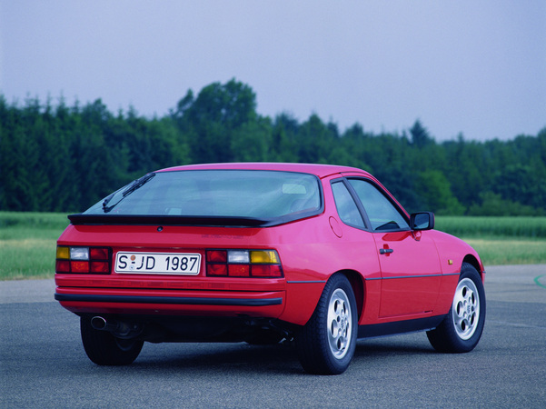 Porsche 924S