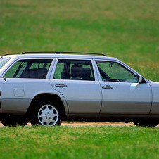 Mercedes-Benz E 320 Automatic Station Wagon