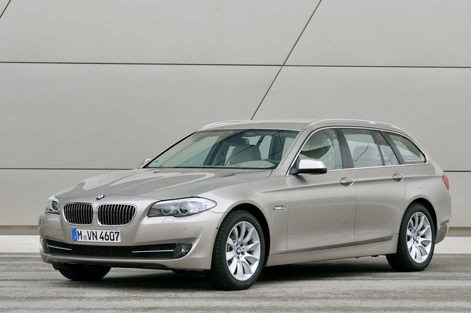 BMW 535i Touring Automatic