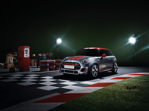 O Mini John Cooper Works vai ter a sua estreia no NAIAS