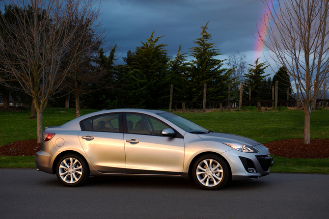 Mazda 3 s Sport 4-Door