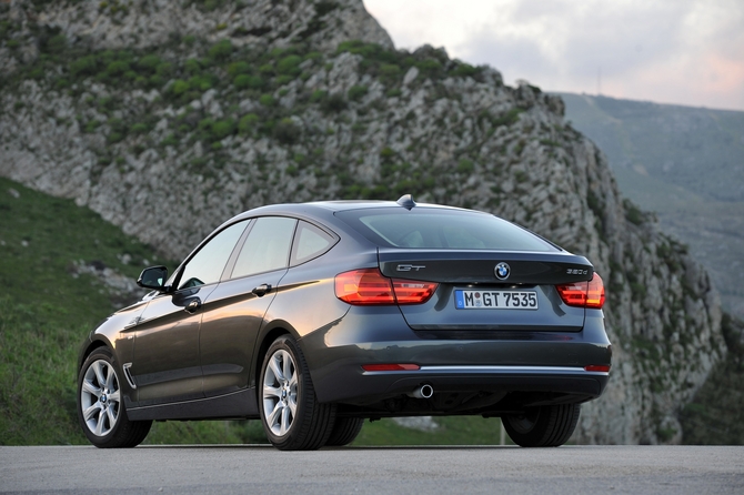 BMW 320i xDrive Gran Turismo