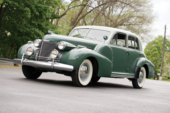 Cadillac Series 60 Special Sedan by Fisher