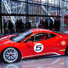 Ferrari 458 Challenge makes world debut at Bologna