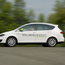 Seat Goes Electric: Produces Prototypes of Electric Altea and Hybrid Leon