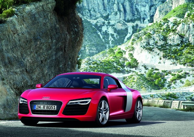 Audi R8 Gets Refresh, New Top V10 Plus Model