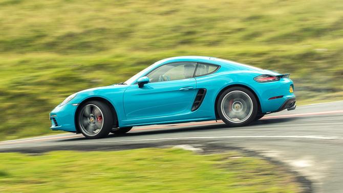 Porsche 718 Cayman S PDK