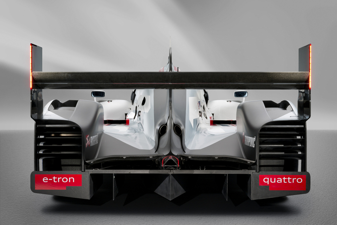 Audi R18 e-tron quattro