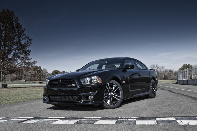 Dodge Preps New Charger SRT8 Super Bee for 2012