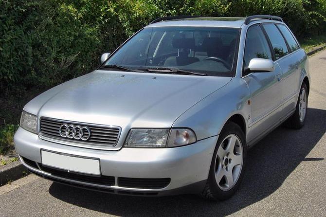 Audi A4 Avant 2.6 quattro