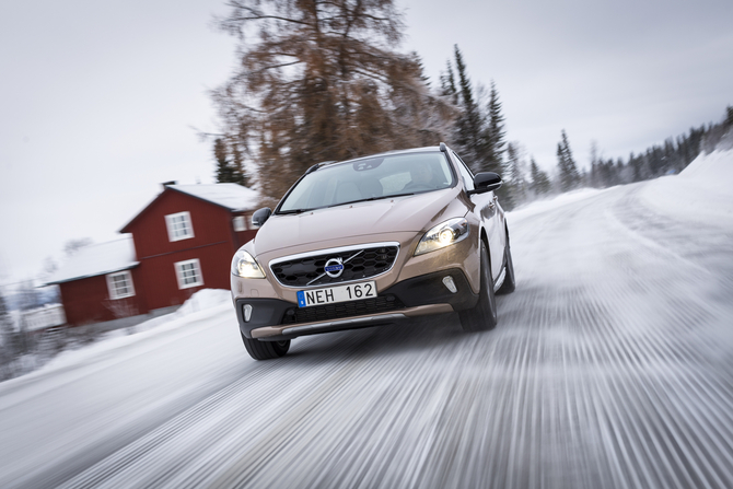 Volvo V40 T5 Kinetic Geartronic CC Cross Country