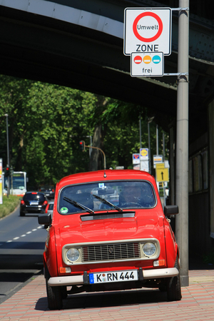 Renault 4