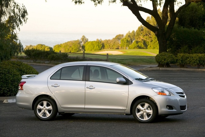 Toyota Yaris Sedan (US)