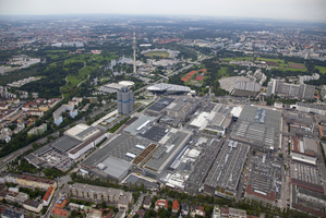 BMW Museum Now Serving 400,000 Visitors a Year