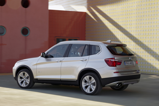 BMW X3 xDrive30i