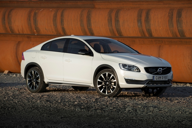 Volvo S60 Cross Country D4 AWD Summum Geartronic