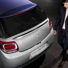 A Citroën manteve a estrutura do DS3 praticamente intacta e manteve as dimensões do hatchback