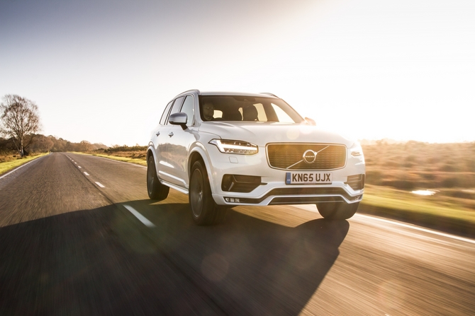 Volvo XC90 D4 R-Design Geartronic