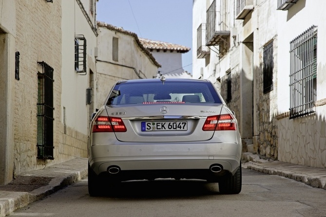 Mercedes-Benz E 350 BlueTEC