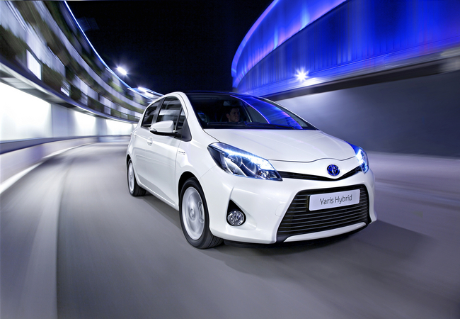 Toyota Sending Host of Hybrid to Geneva