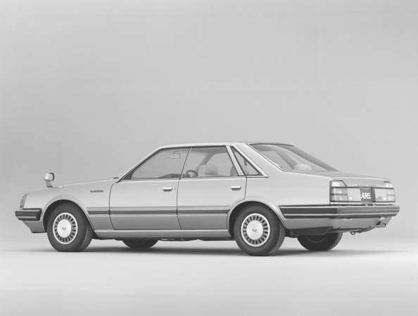 Nissan Laurel Hardtop 2800 Medalist