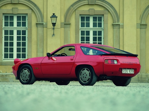 Porsche 928S Automatic