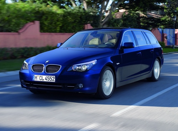 BMW 530d Touring Auto Executive (E61)